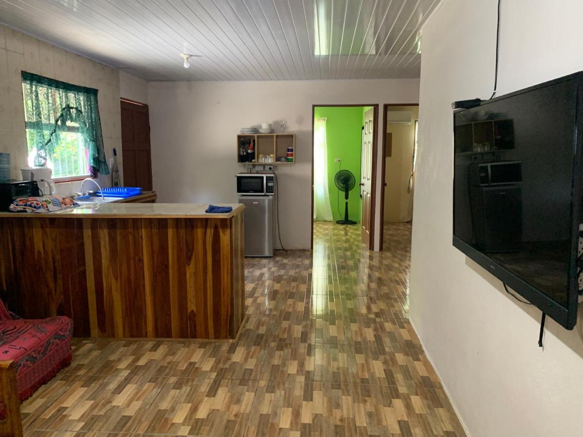 Alma Del Bosque Vacation Home And Apartments Quepos Kültér fotó